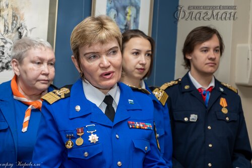 Открытие выставки работ  художника-иллюстратора Евгении Ивановны Стерлиговой _DSC5920